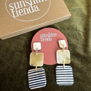 Sunshine Tienda Earrings - New
